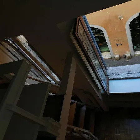 Vatican'S Dreamy Loft-2